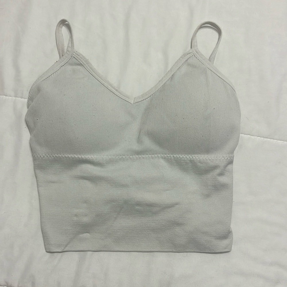 cute white shein cropped tank!